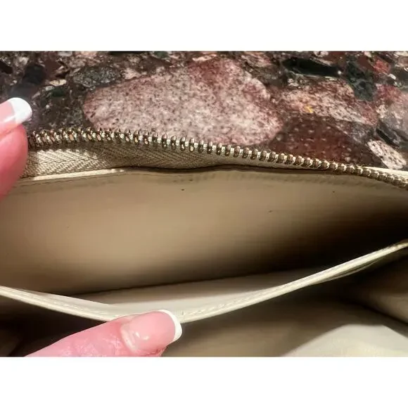 LOUIS VUITTON $1200 Vintage Vernis Zippy Wallet W/Box & Ribbon - Picture 8 of 15